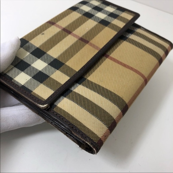 ❤️PRETTY❤️Authentic Burberry Wallet❤️ - Picture 9 of 10